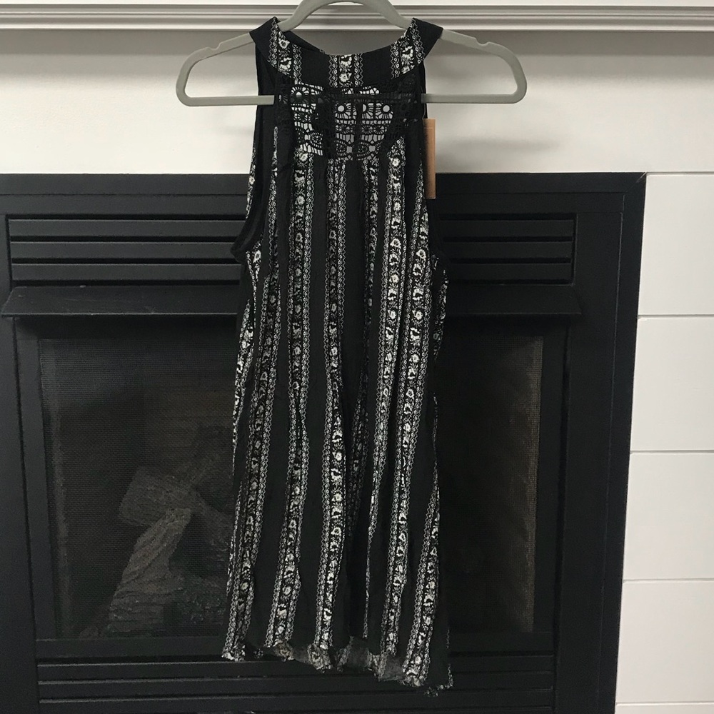 TAGS ON: Dress